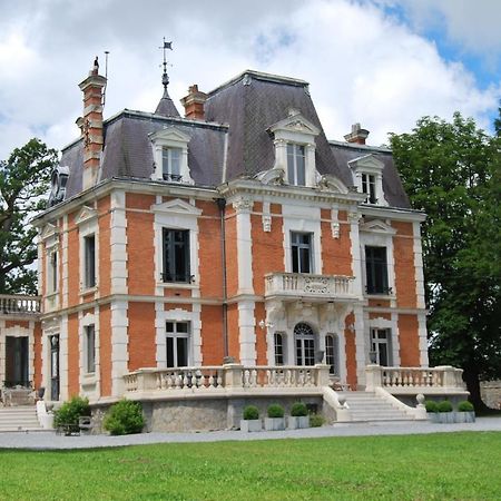 Luxe Gite Met Authentieke Kamers In De Creuse, France Valliere Exteriör bild