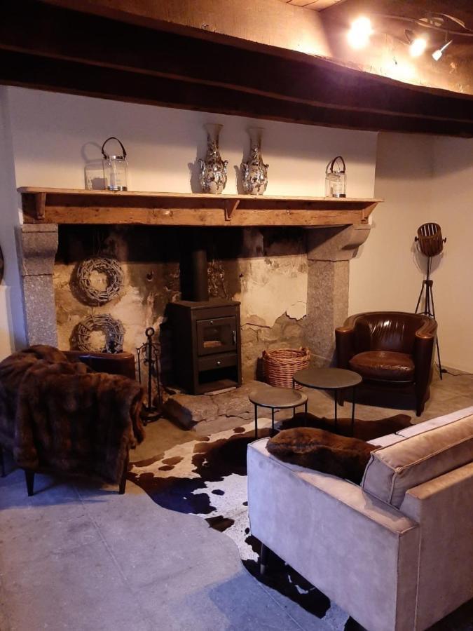 Luxe Gite Met Authentieke Kamers In De Creuse, France Valliere Exteriör bild