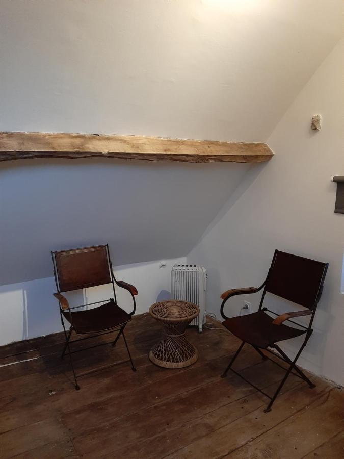 Luxe Gite Met Authentieke Kamers In De Creuse, France Valliere Exteriör bild