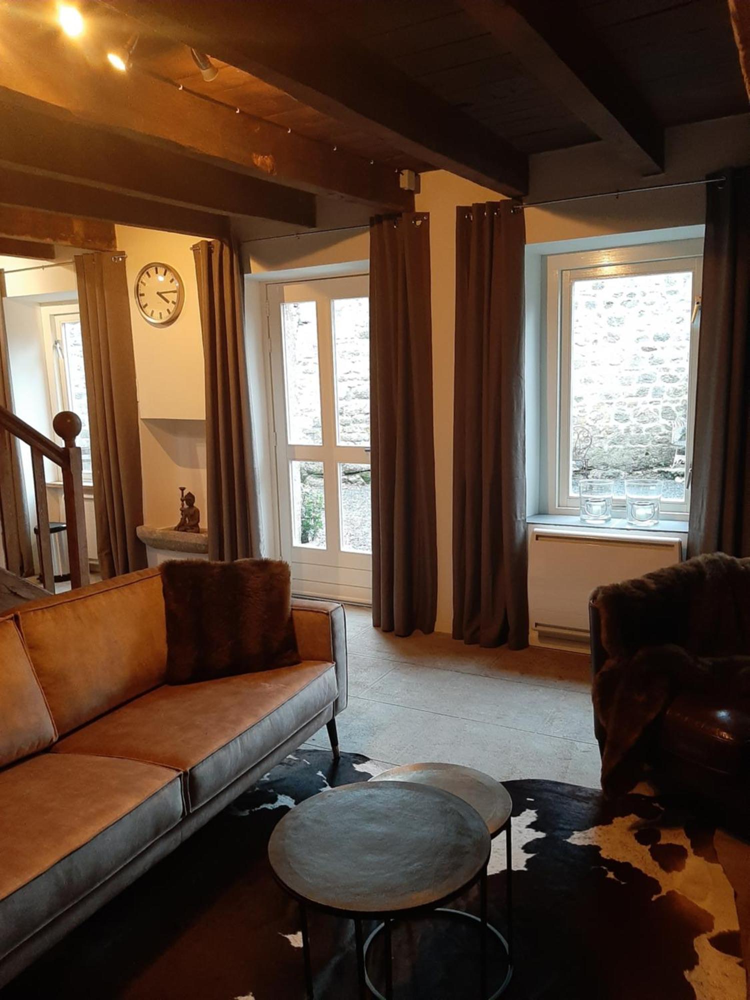 Luxe Gite Met Authentieke Kamers In De Creuse, France Valliere Exteriör bild
