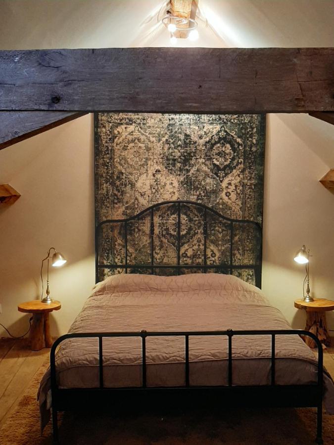 Luxe Gite Met Authentieke Kamers In De Creuse, France Valliere Exteriör bild