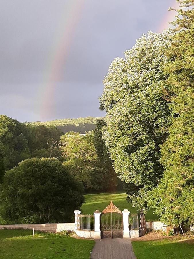 Luxe Gite Met Authentieke Kamers In De Creuse, France Valliere Exteriör bild