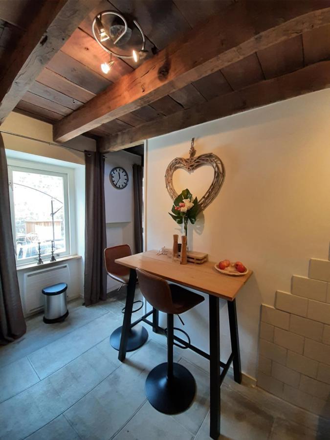 Luxe Gite Met Authentieke Kamers In De Creuse, France Valliere Exteriör bild
