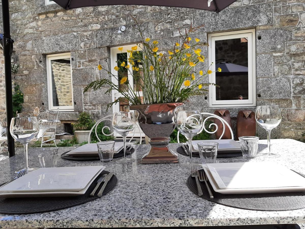 Luxe Gite Met Authentieke Kamers In De Creuse, France Valliere Exteriör bild